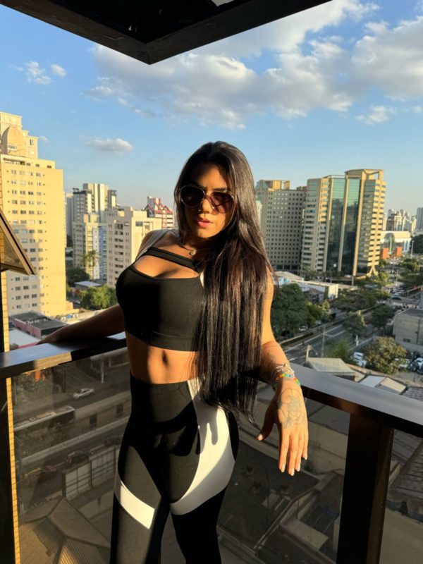 Vic Araújo 51