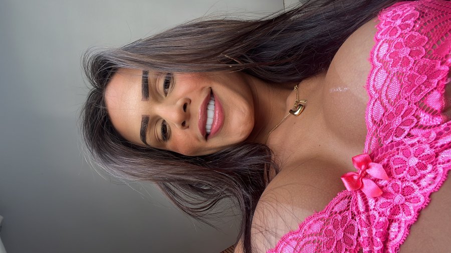 Valentina Duarte 25