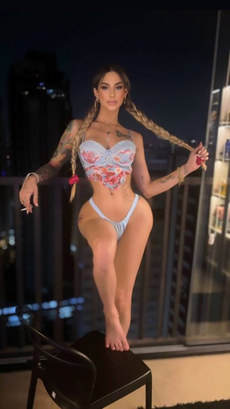 Ariella Dantas 7