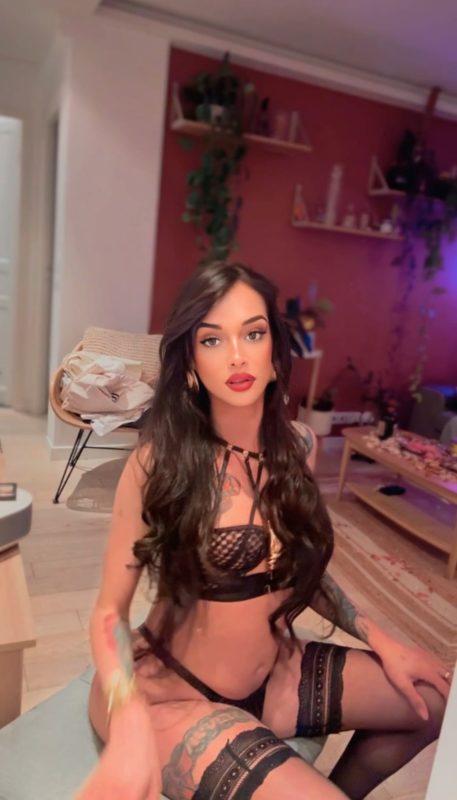 Bianca Romanoff 6
