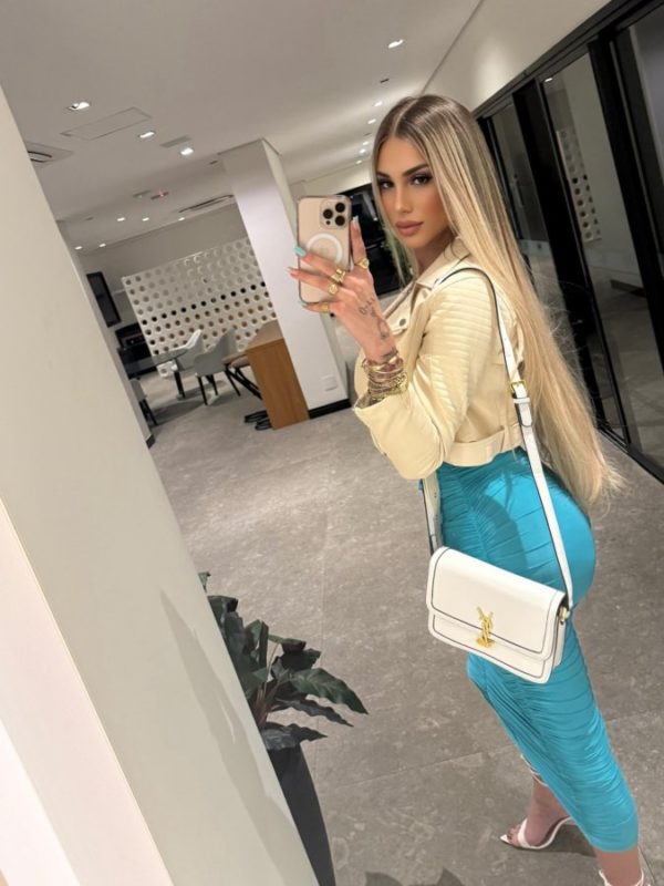 Ariella Dantas 10