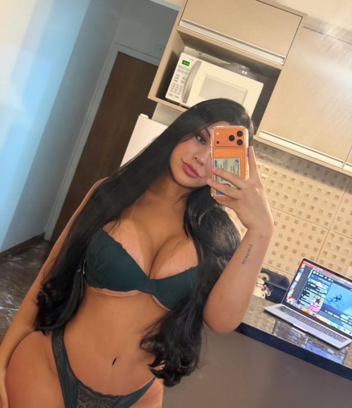 Kayane Martins 16