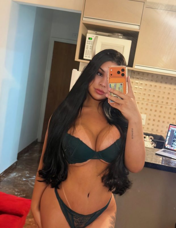 Kayane Martins 17