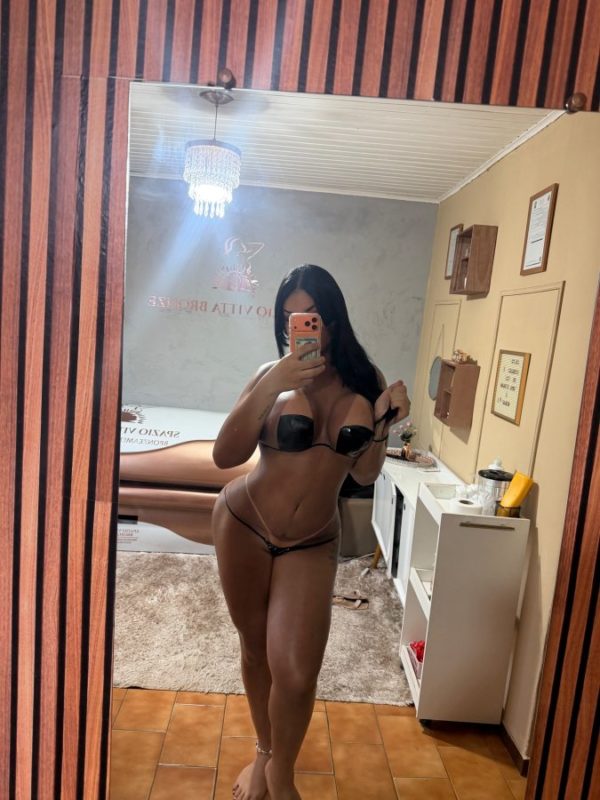 Kayane Martins 19