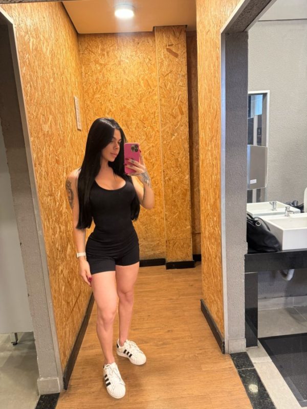 Larissa Alencar 3
