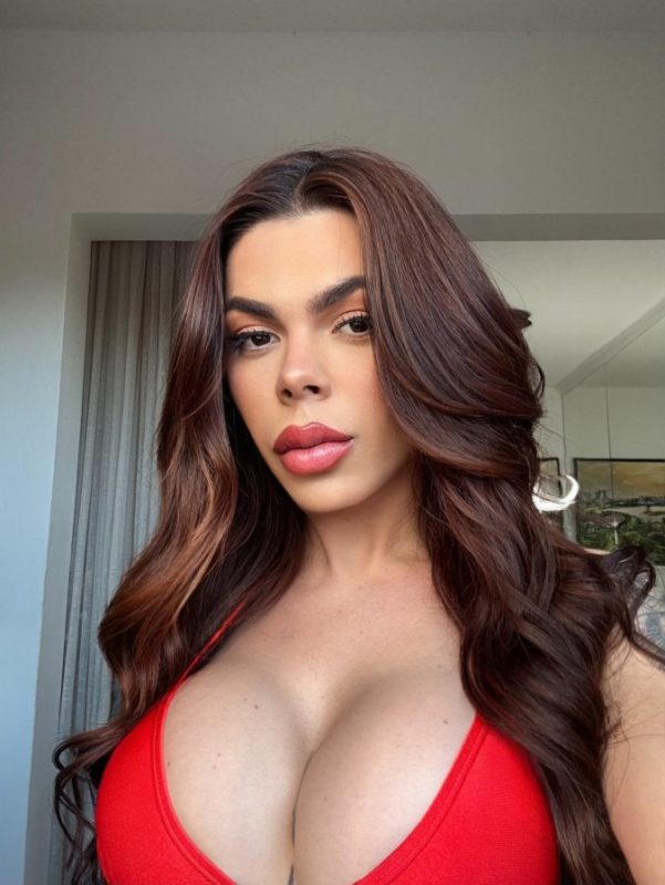 Larissa Alencar 1