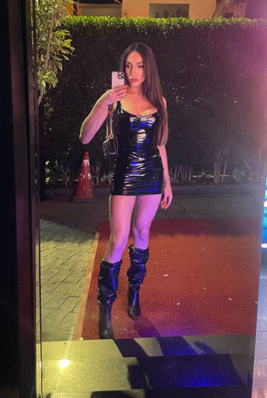 Stella Rodrigues 48