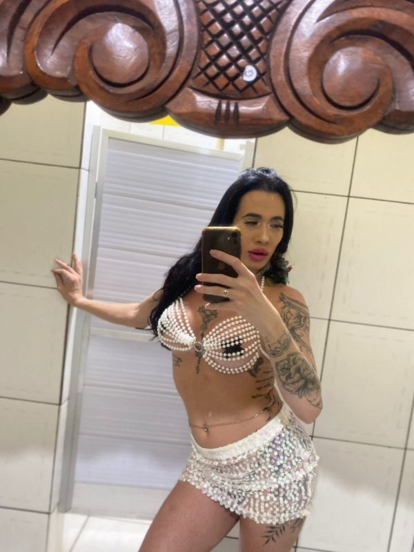 Thiffanny Japah 19