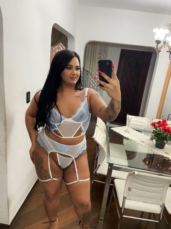 Allana Martins 108