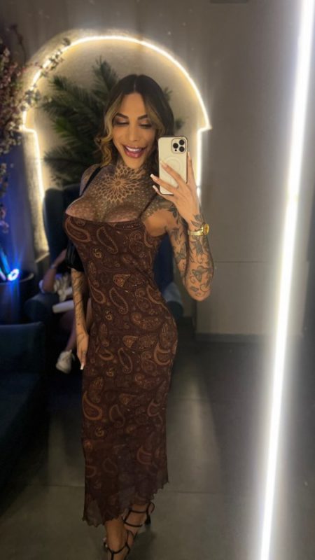 Bianca Oliver 16