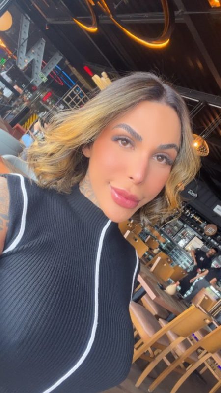 Bianca Oliver 55