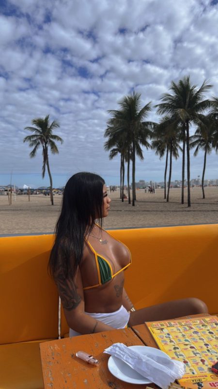 Gabrielly Putona 19