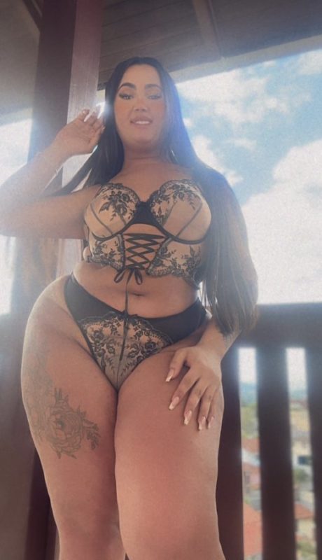 Allana Martins 40