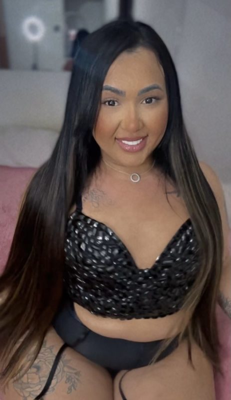 Allana Martins 56