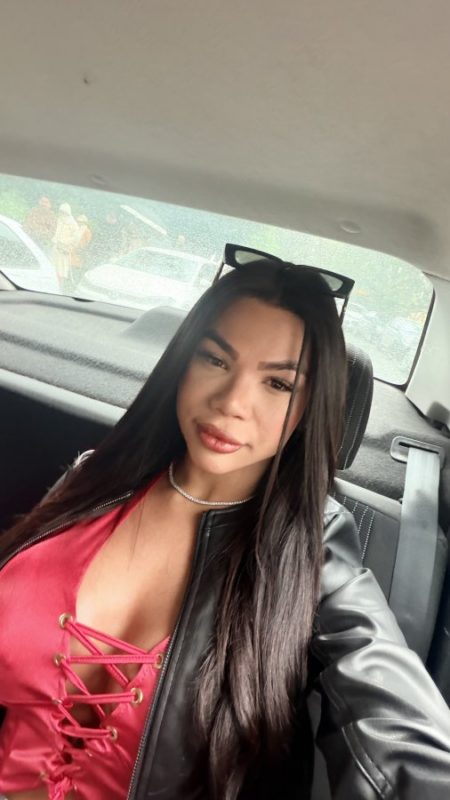 Jeniffer Sabrina 16