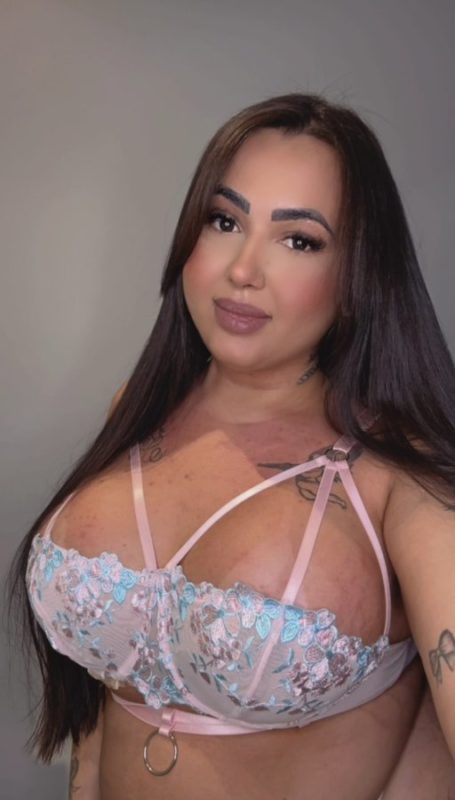 Allana Martins 30