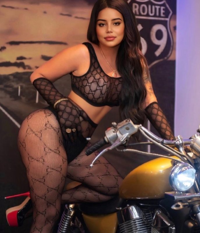 Bruna Palmerão 8