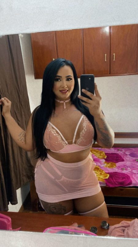 Allana Martins 93