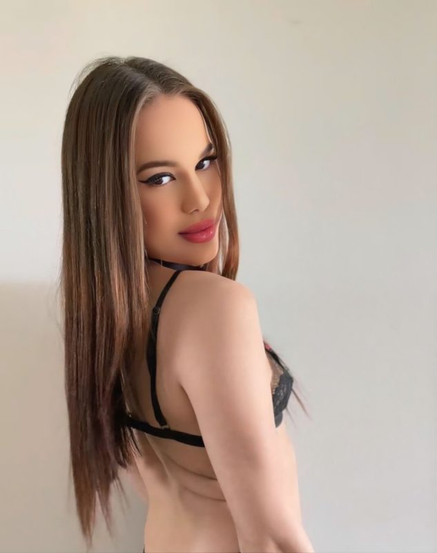 Hayra Vilar 16