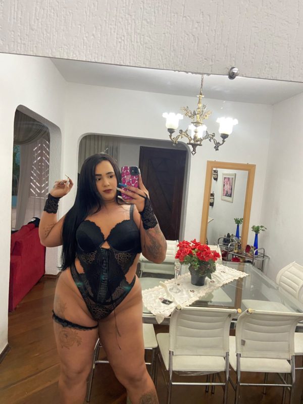 Allana Martins 114