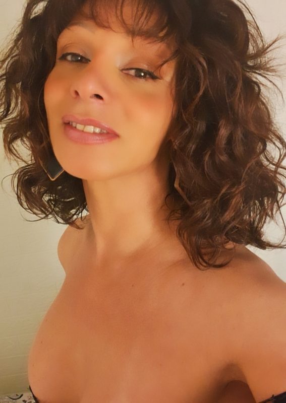 Sara Reis 28