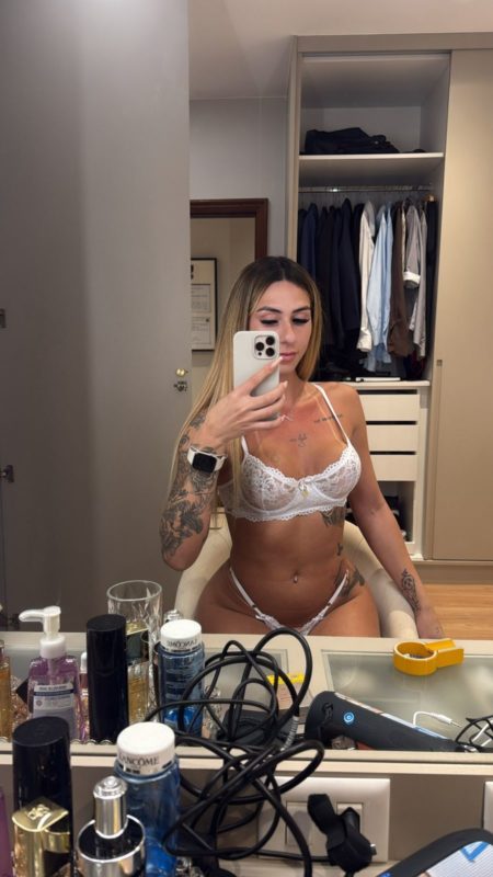 Gabriela Ferraz 25