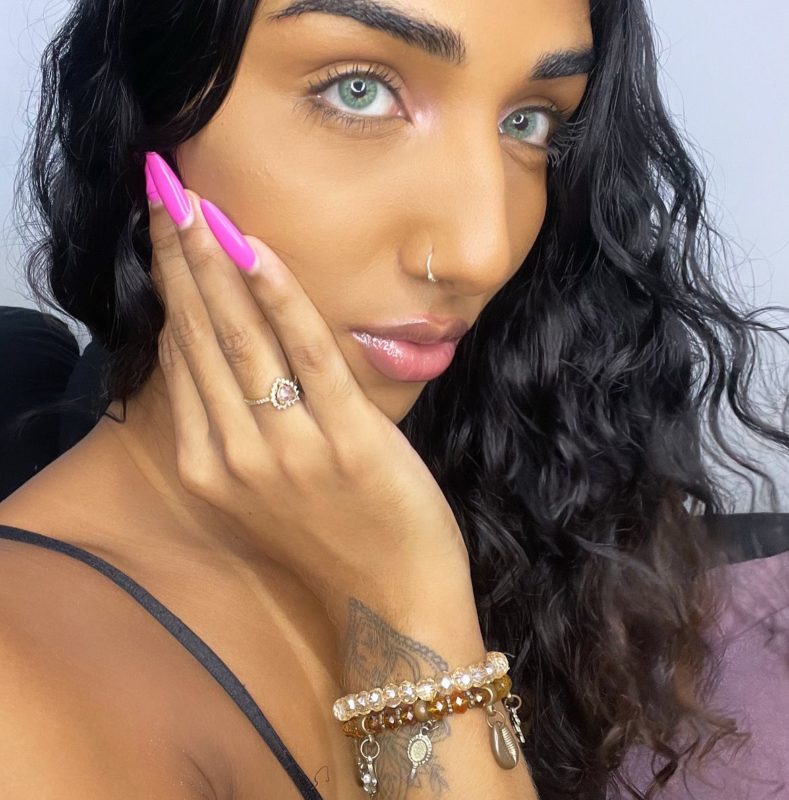 Isabela Maria 19