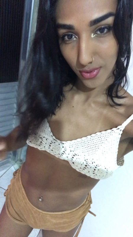 Isabela Maria 44