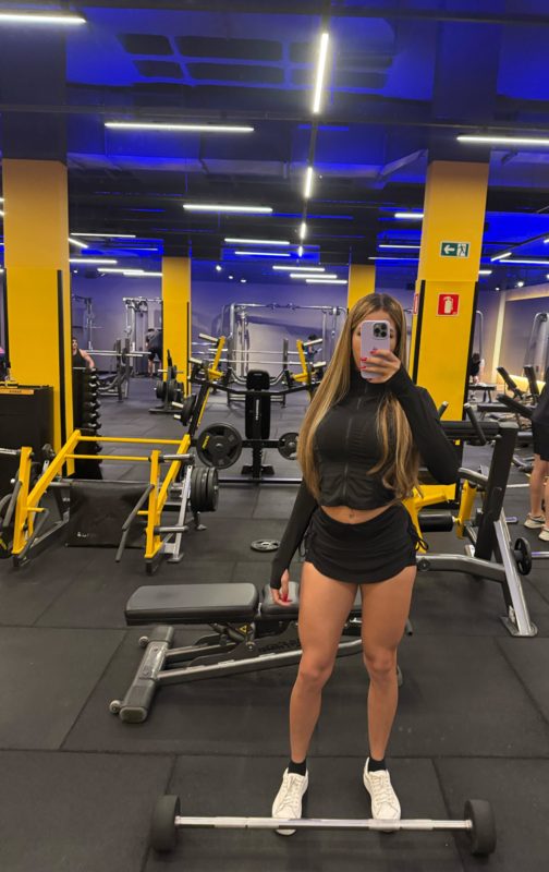 Valentina Mello 24