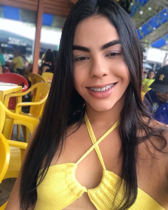 Júlia Andrade 38