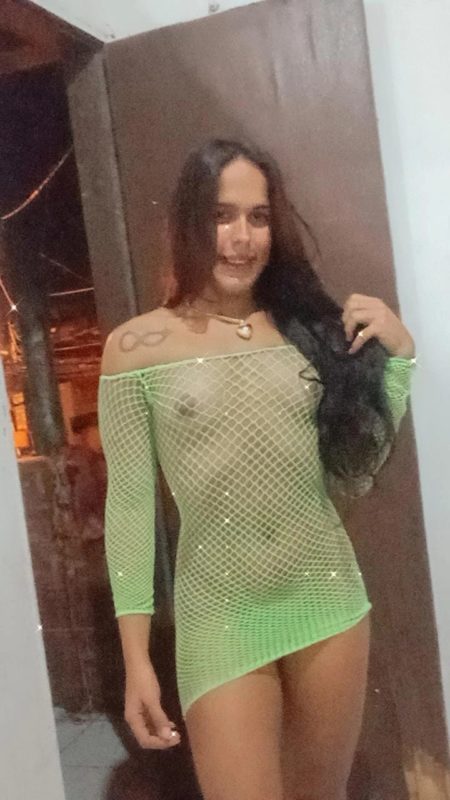Yasmin Ramiro 30