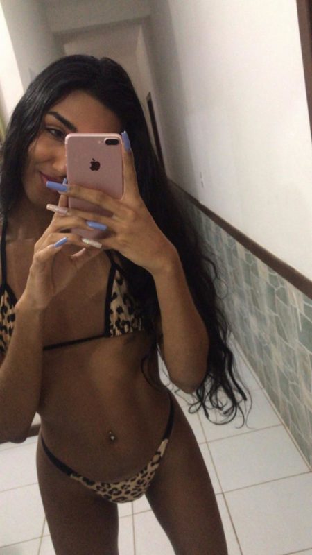 Isabela Maria 40