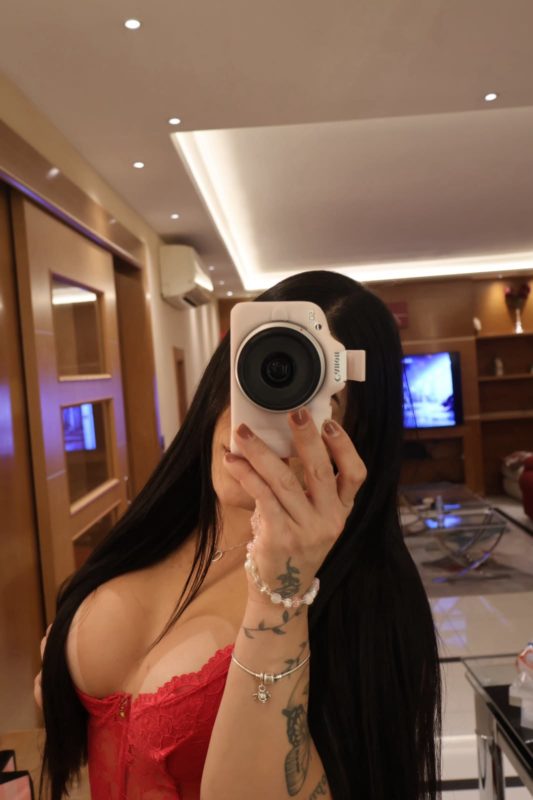 Ayla Lopes 27
