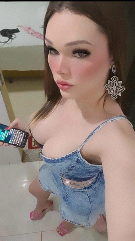 Pamella Athena 33