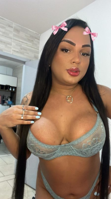 Emilly Portela 2