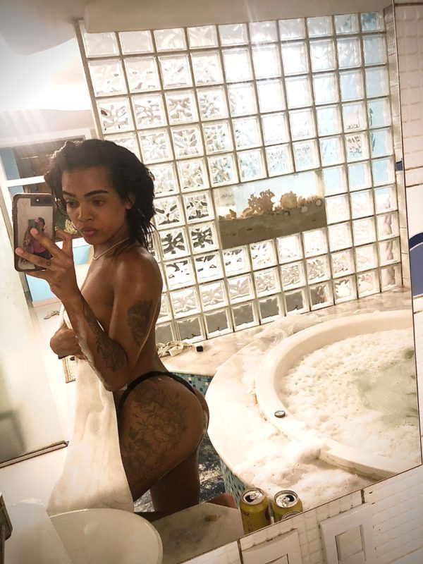 Indiazinha Safada 8