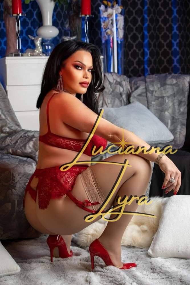 Lucianna Lyra 15