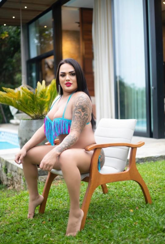 Emilly Portela 27