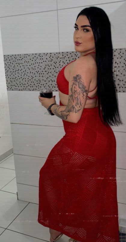 Lorenna Ferrari 21
