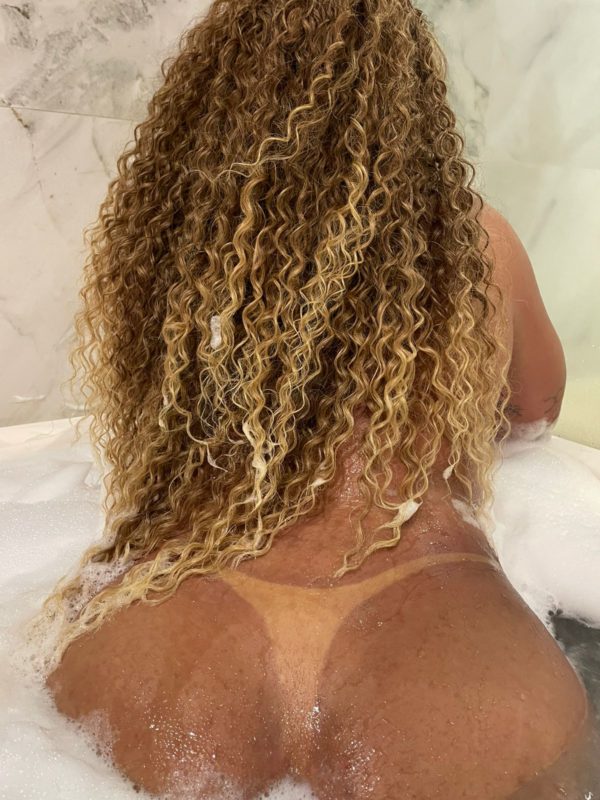 Clara Dantas 12