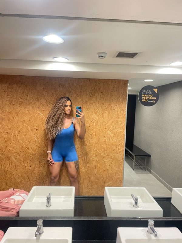 Clara Dantas 8