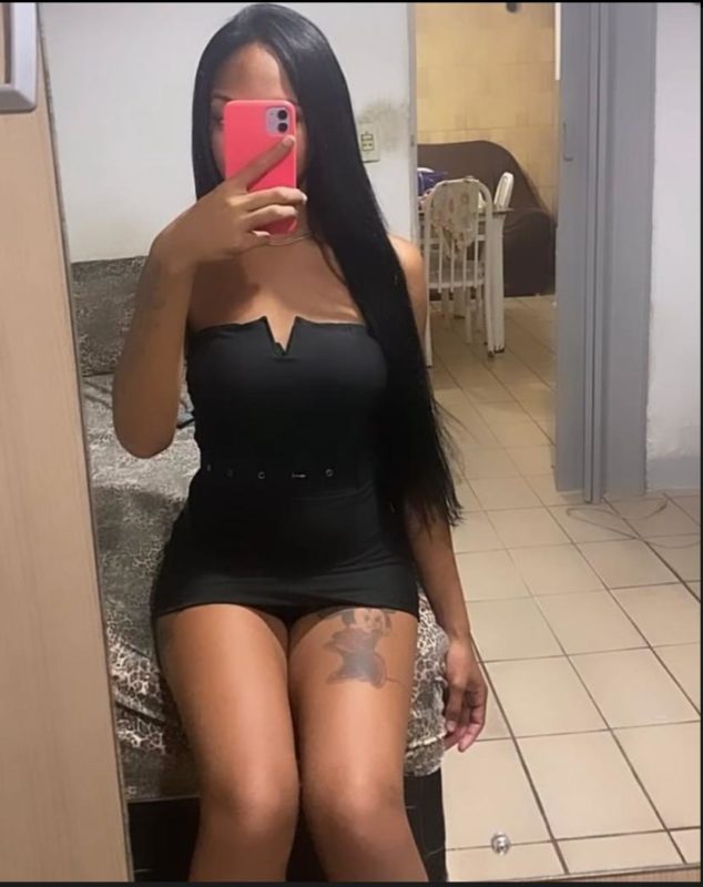 Nicolly Fernandes 25