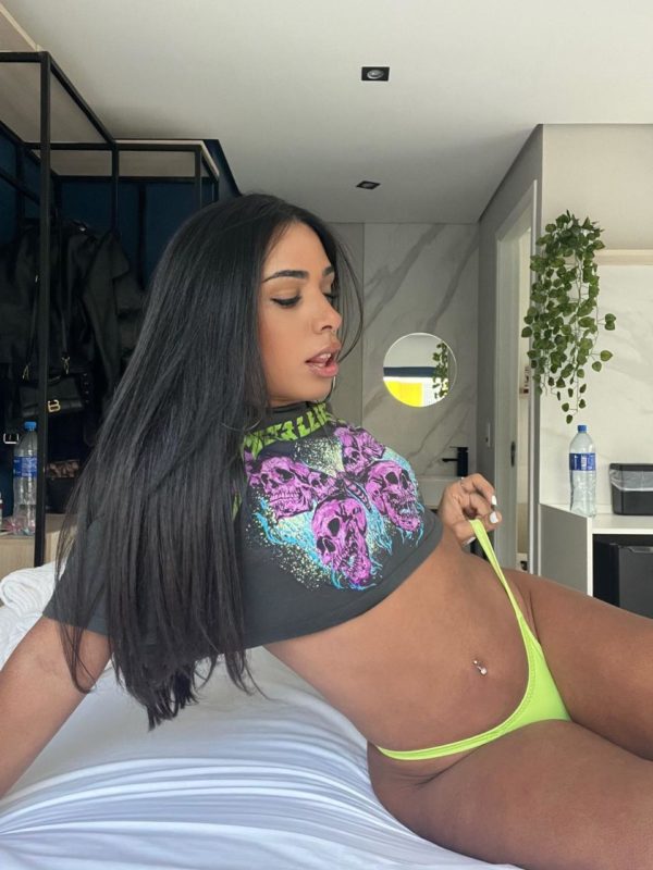 Eduarda Oliveira 54