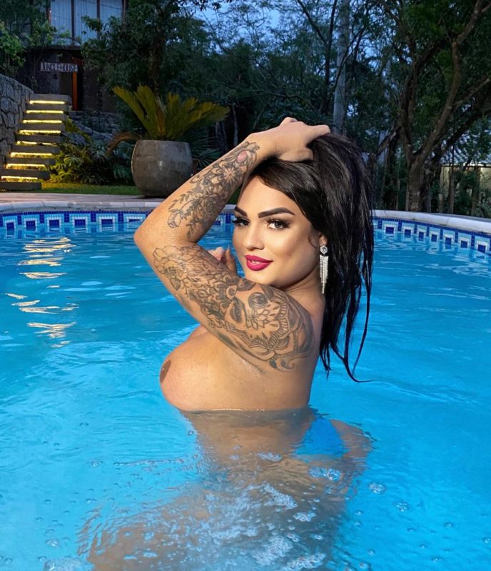 Emilly Portela 33