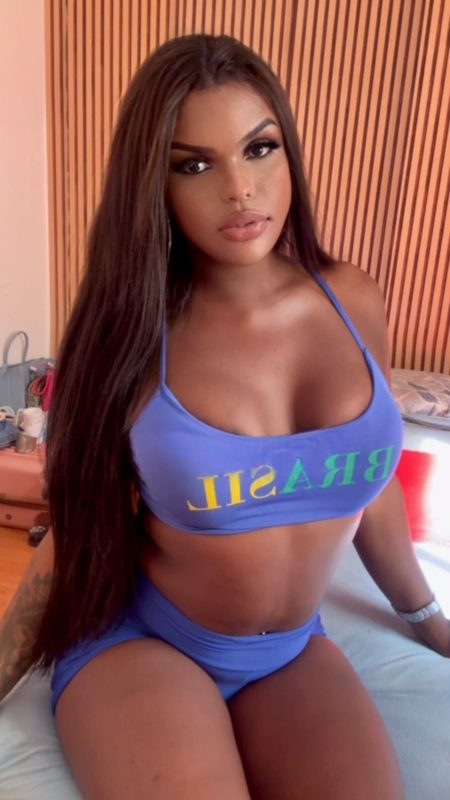 Cecília Marinho 23