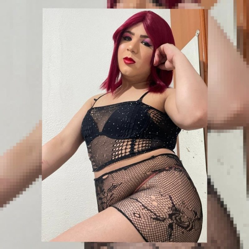 Carla Vicktorya 4