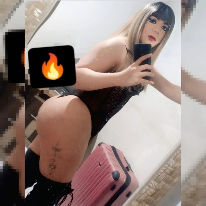 Carla Vicktorya 8