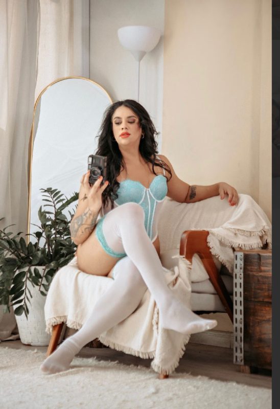 Polly Cavalona 1
