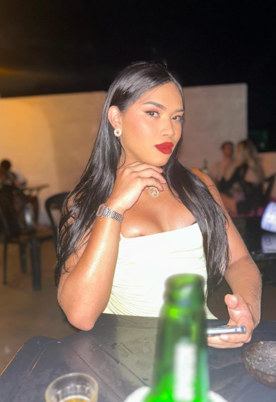 Lara Beatriz 2