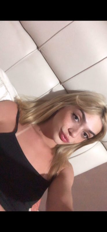 Fany Menezes 9